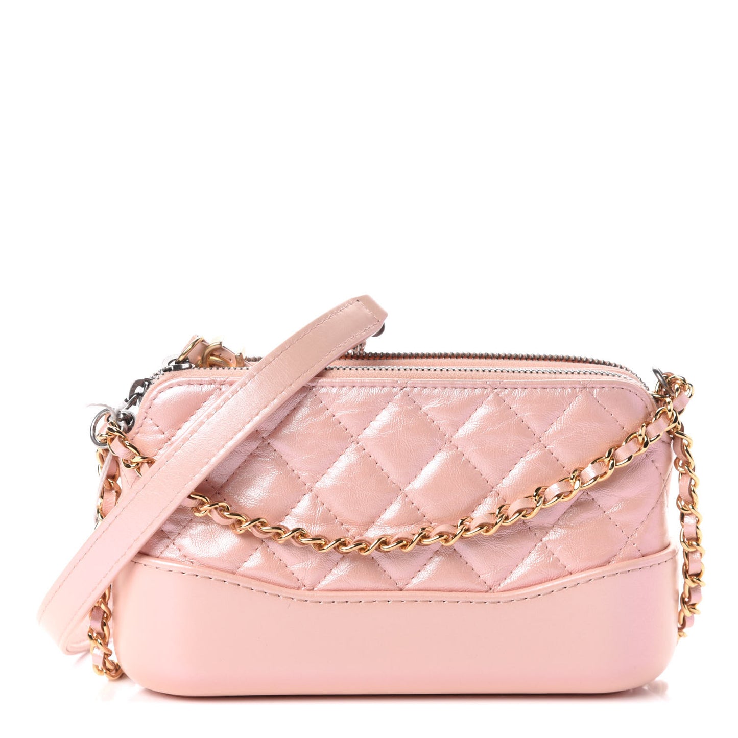 Iridescent Lambskin Calfskin Quilted Small Gabrielle Clutch With Chain Light Pink