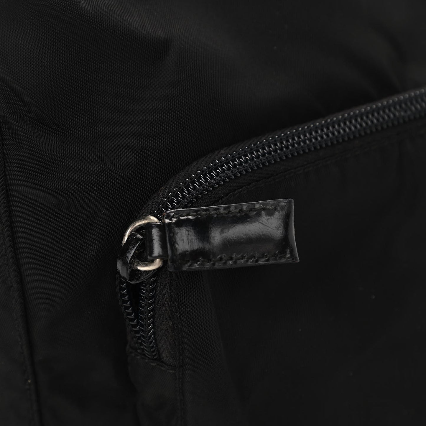 Tessuto Nylon Vela Messenger Bag Black