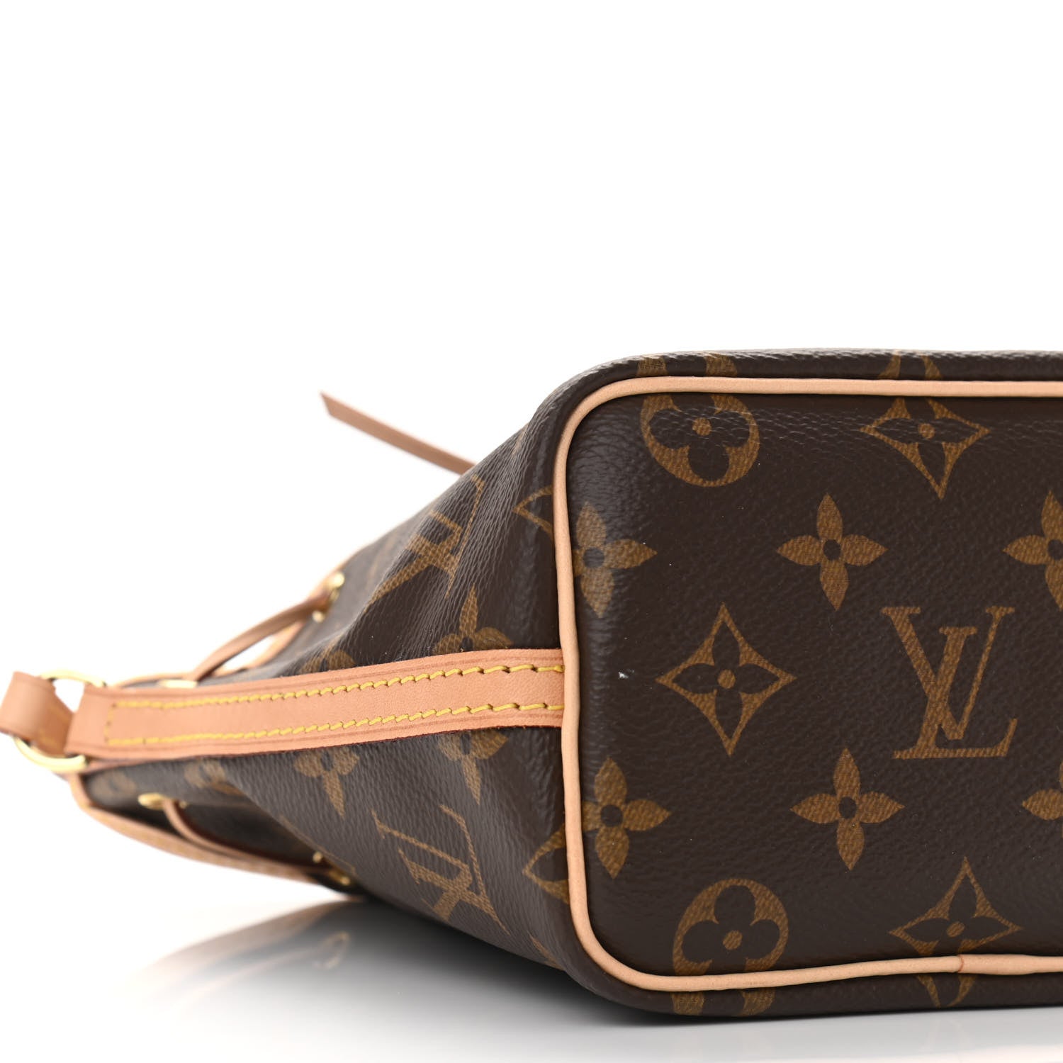Louis Vuitton Monogram Nano Noe 9 of 10