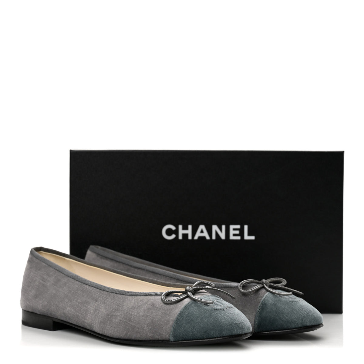 Chanel Velvet Cap Toe Ballerina Flats 39.5 Grey Green 11 of 11