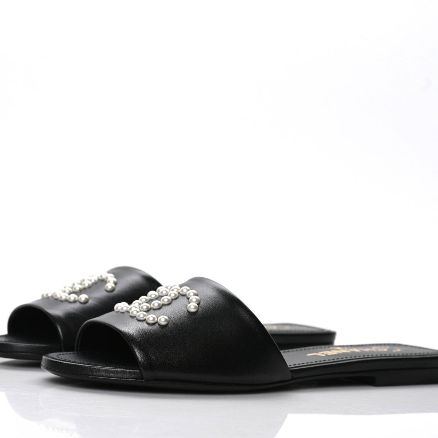 Lambskin Pearl CC Sandals 38 Black
