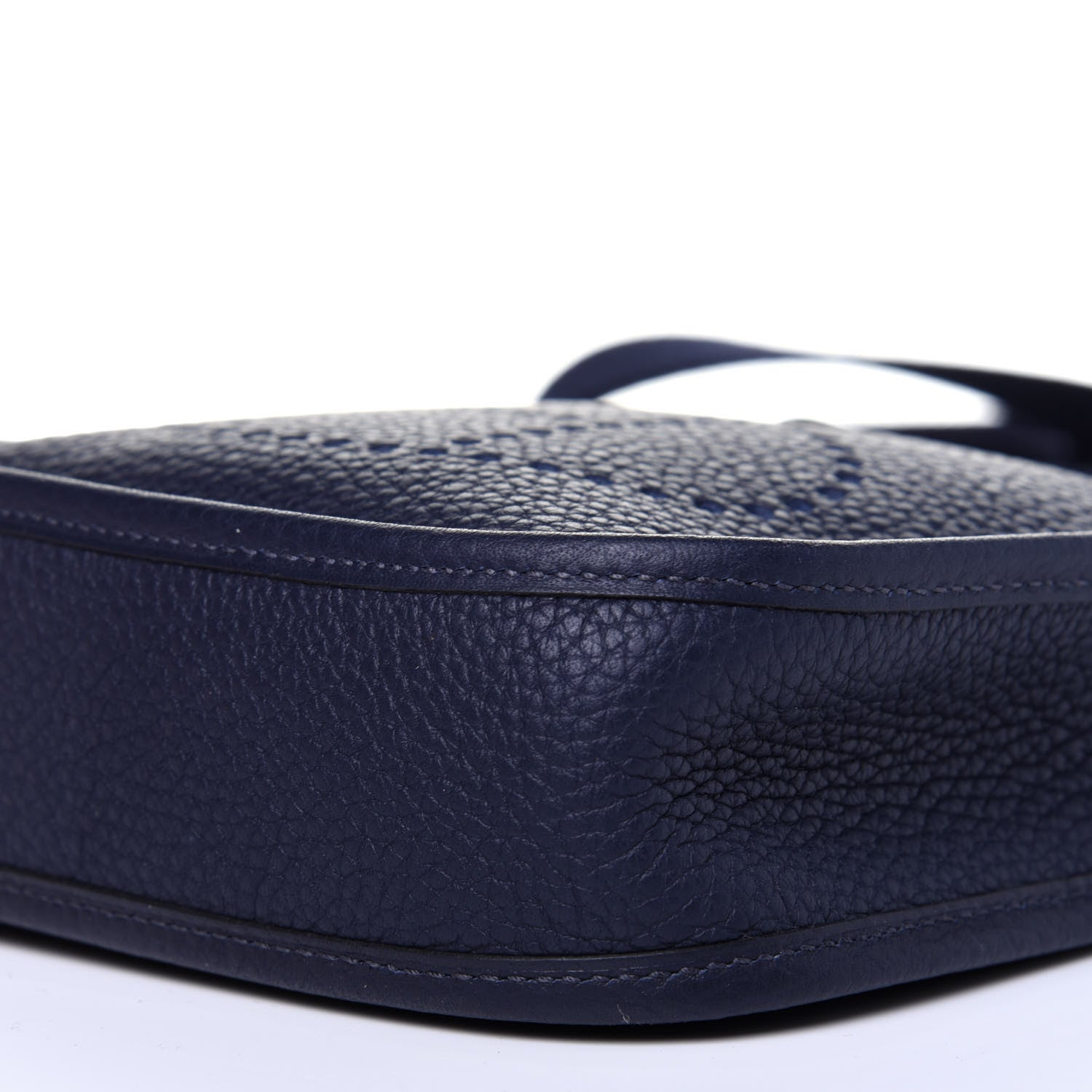 Hermes Taurillon Clemence Evelyne TPM Bleu Nuit 7 of 8