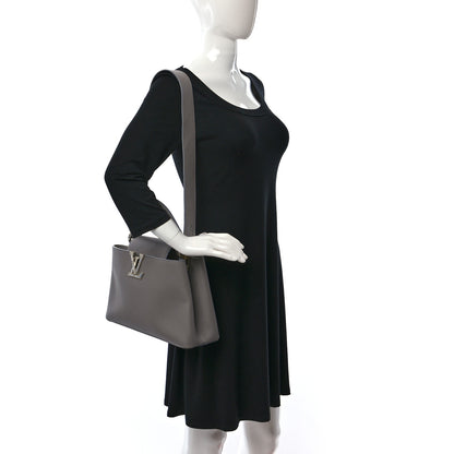 Louis Vuitton Taurillon Moonstone Capucines MM Galet 2 of 8