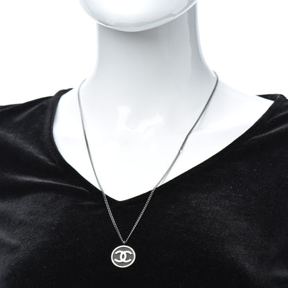 Chanel Mesh CC Necklace Silver 2 of 4