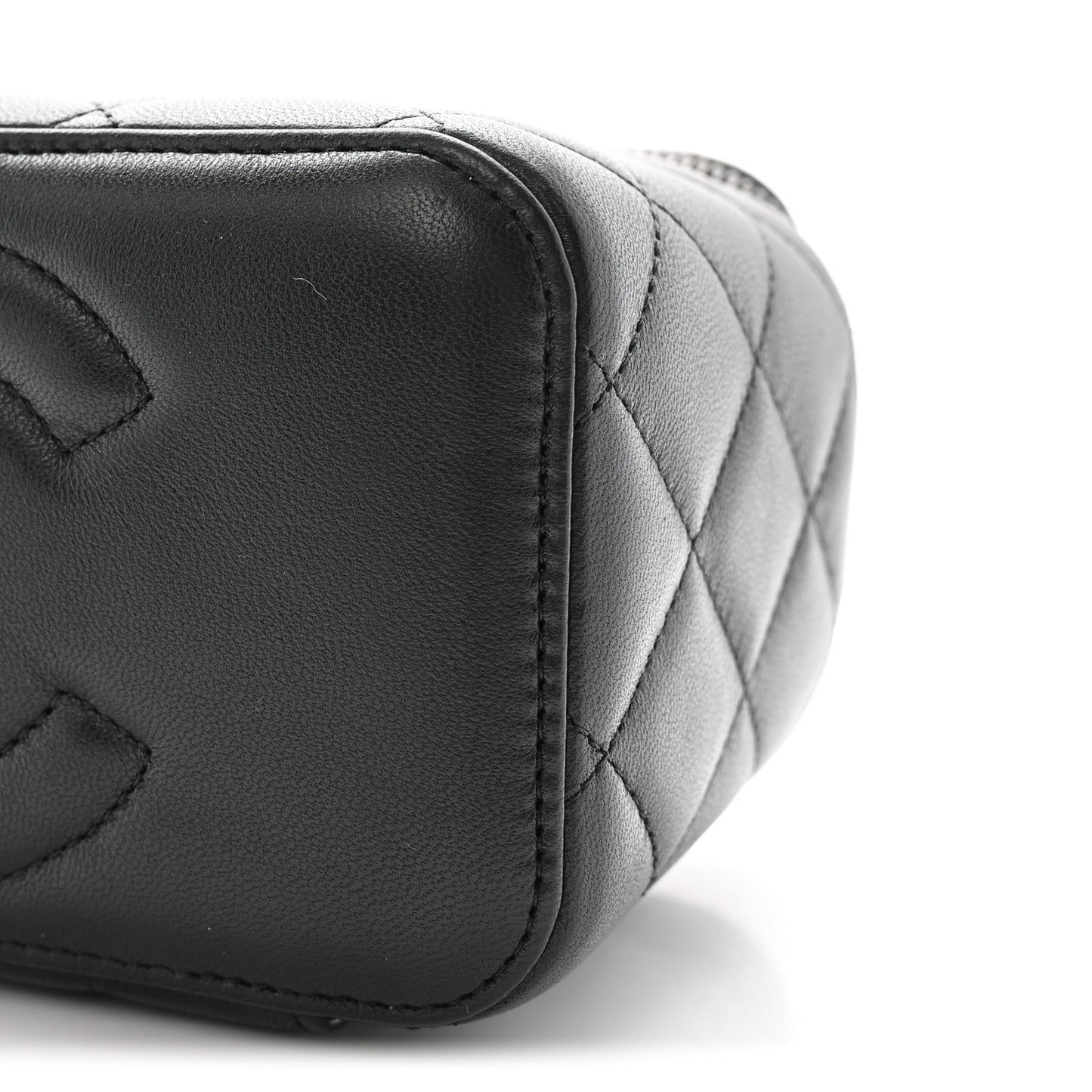 Lambskin Quilted Small Top Handle Vanity Case With Chain So Black