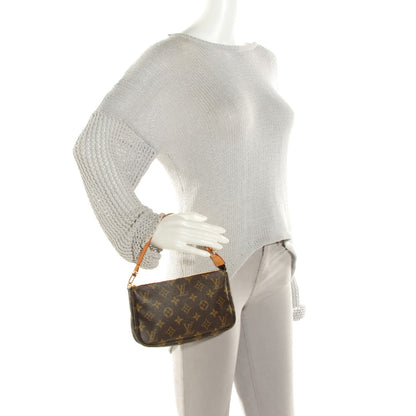 Louis Vuitton Monogram Pochette Accessories 2 of 7