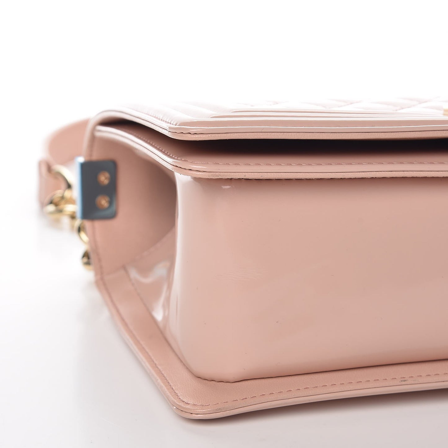 Iridescent Calfskin Quilted Medium Boy Flap Light Pink