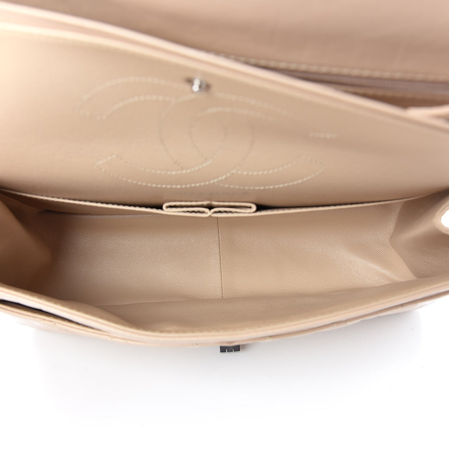 Aged Calfskin Quilted 2.55 Reissue 226 Flap Light Beige