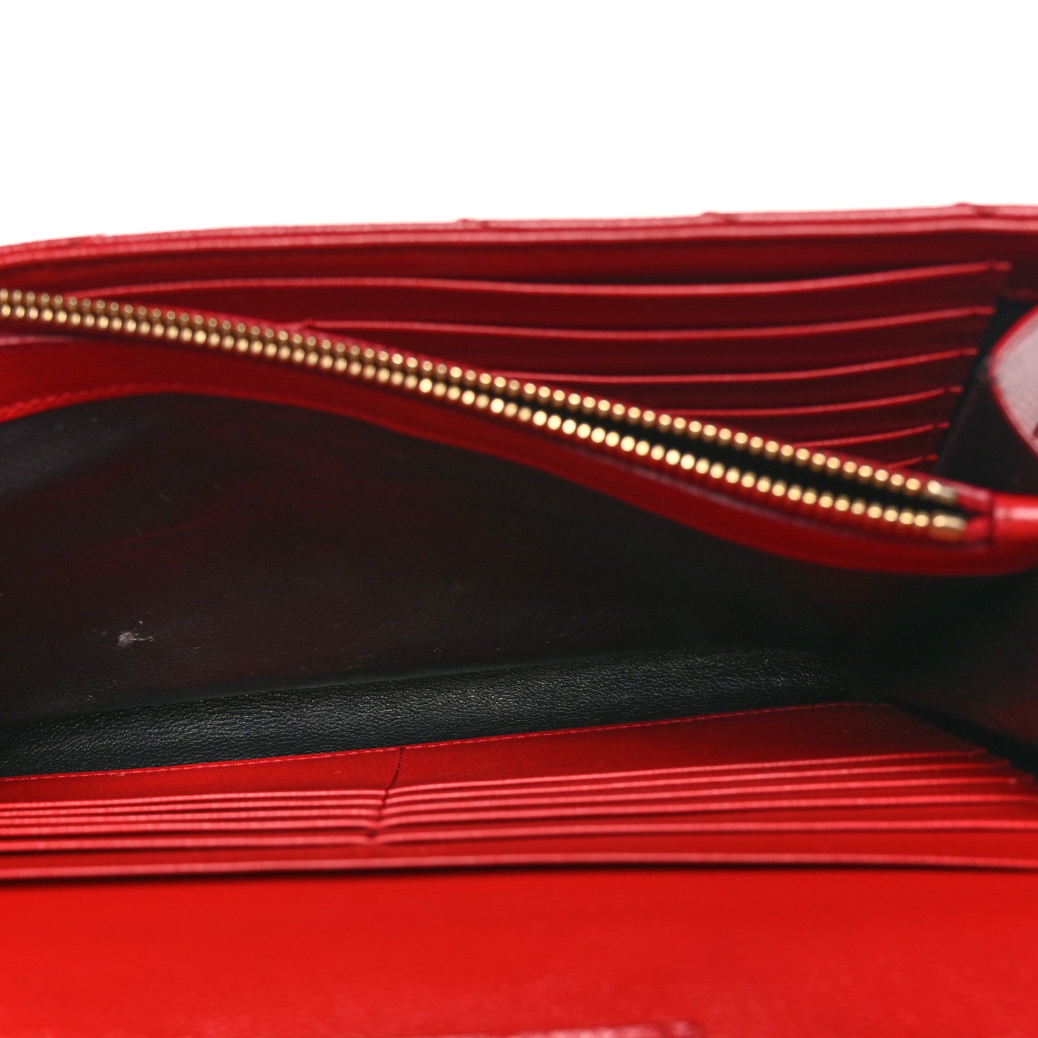 Saint Laurent Grain De Poudre Matelasse Chevron Monogram Chain Wallet Red 5 of 13