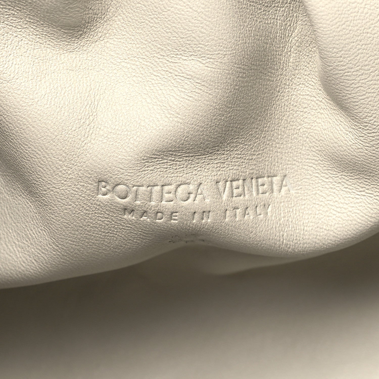 Bottega Veneta Nappa Maxi Intrecciato The Pouch Oversized Clutch Plaster 6 of 9