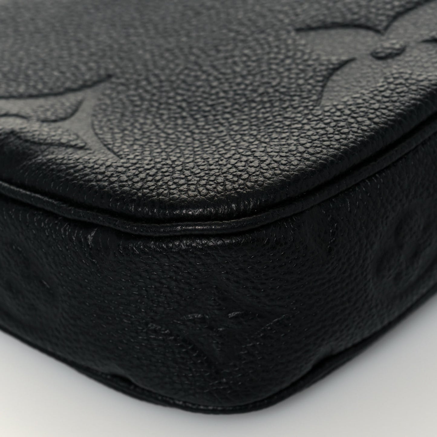 Empreinte Monogram Giant Multi Pochette Accessories Large Pochette Black