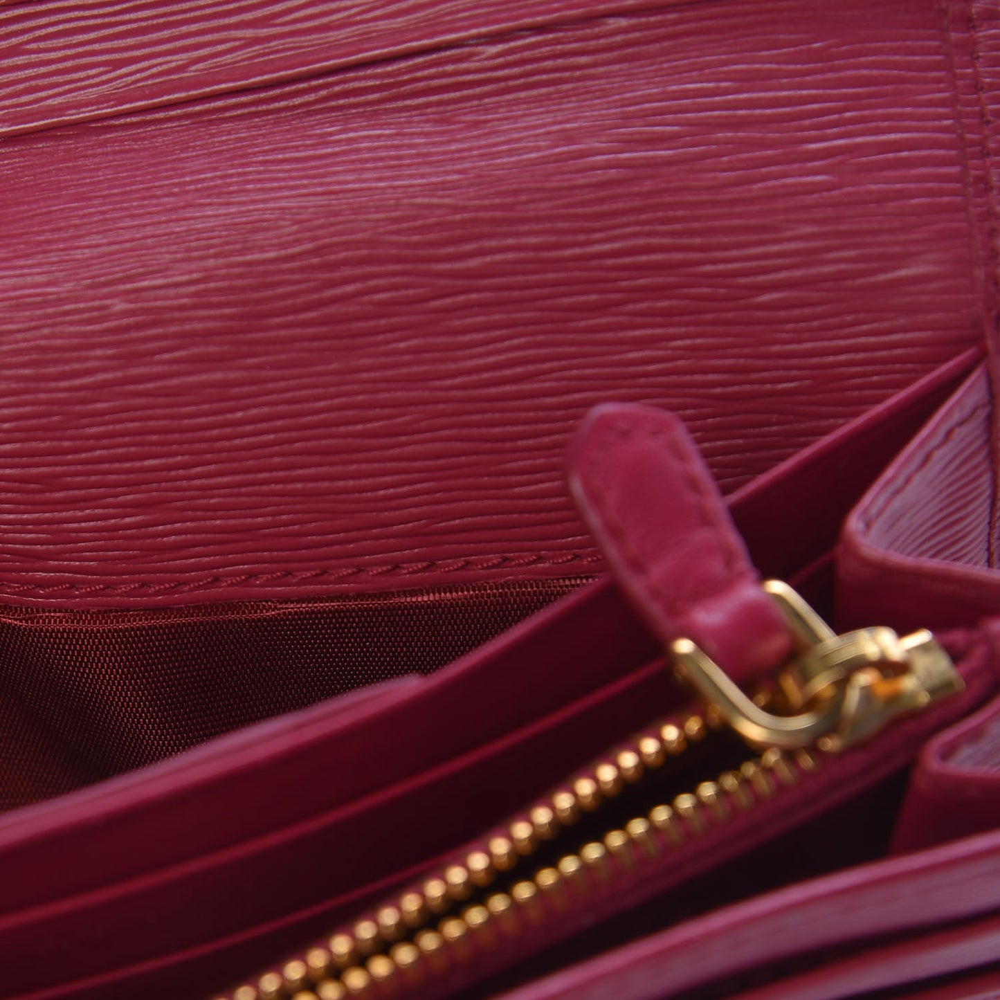 Vitello Move Continental Flap Wallet Peonia