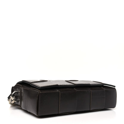 Bottega Veneta Calfskin Maxi Intrecciato Versatile Cassette Bag Brown 4 of 10