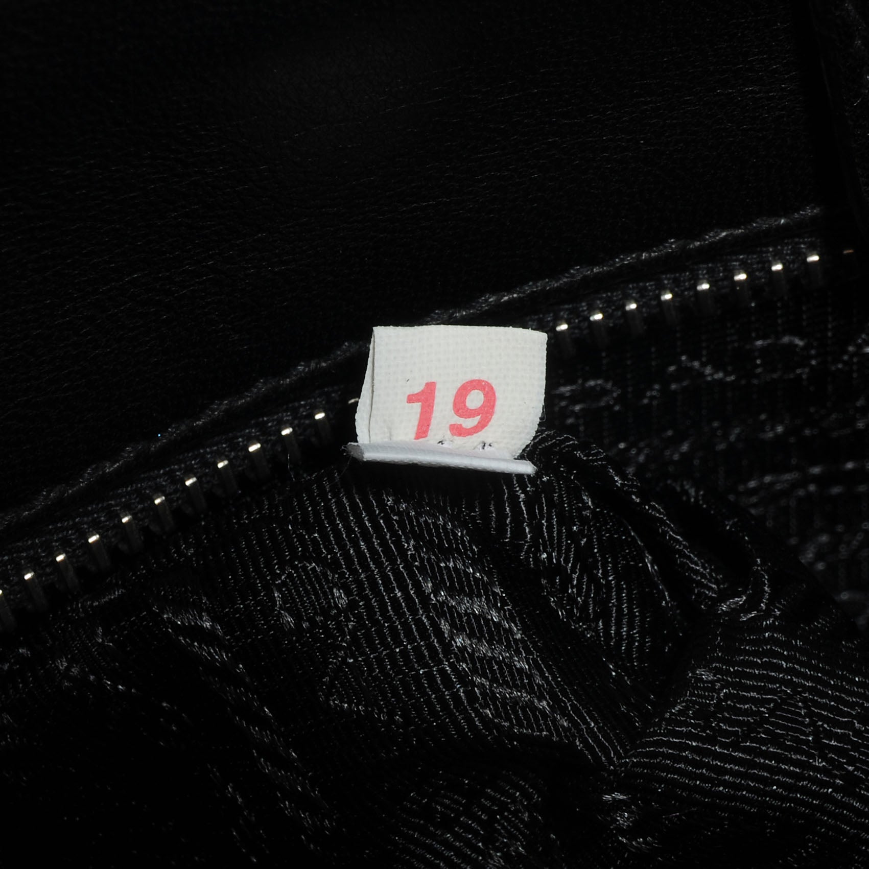 Prada Nappa Chevron Bag Nero Black 10 of 10