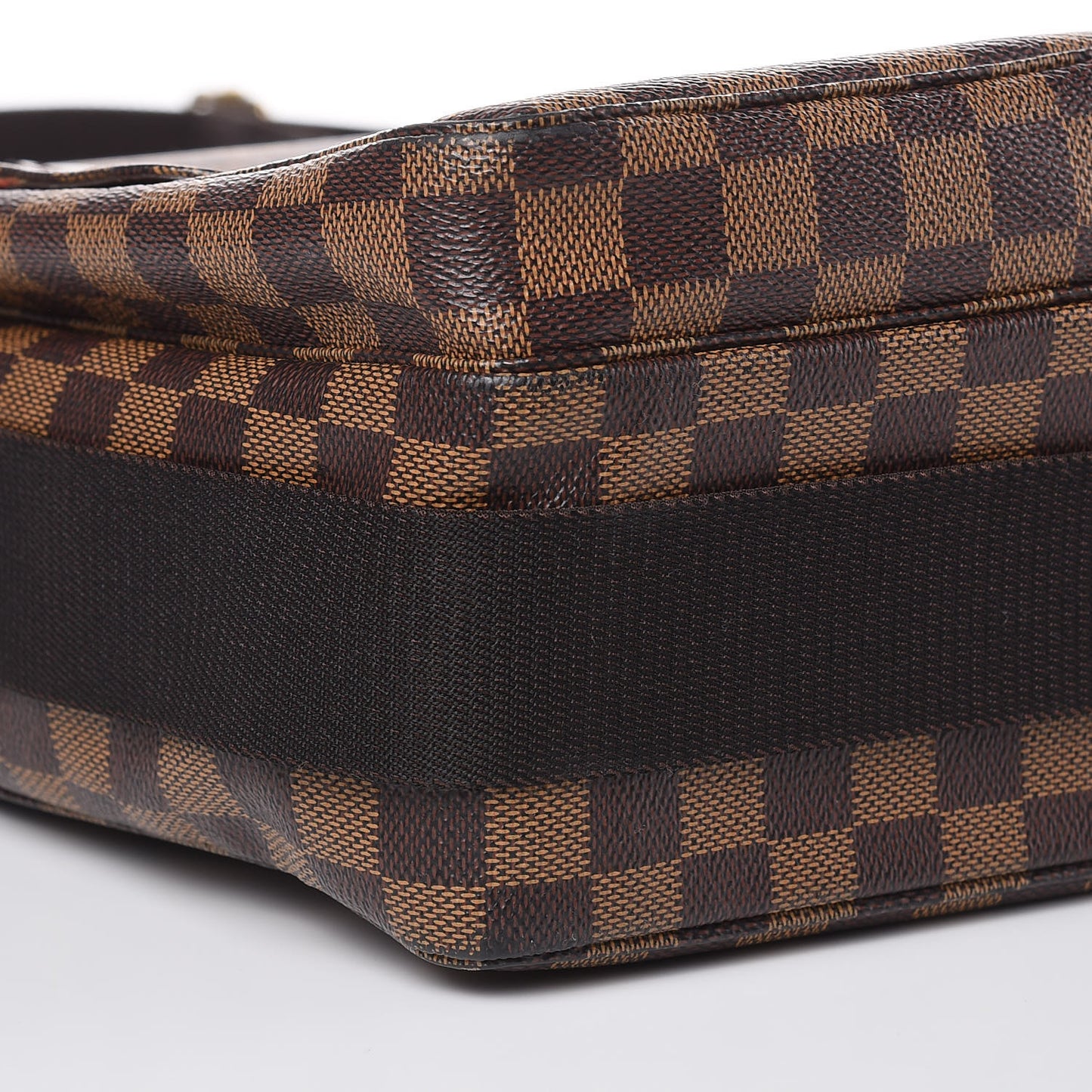 Damier Ebene Broadway Messenger Bag