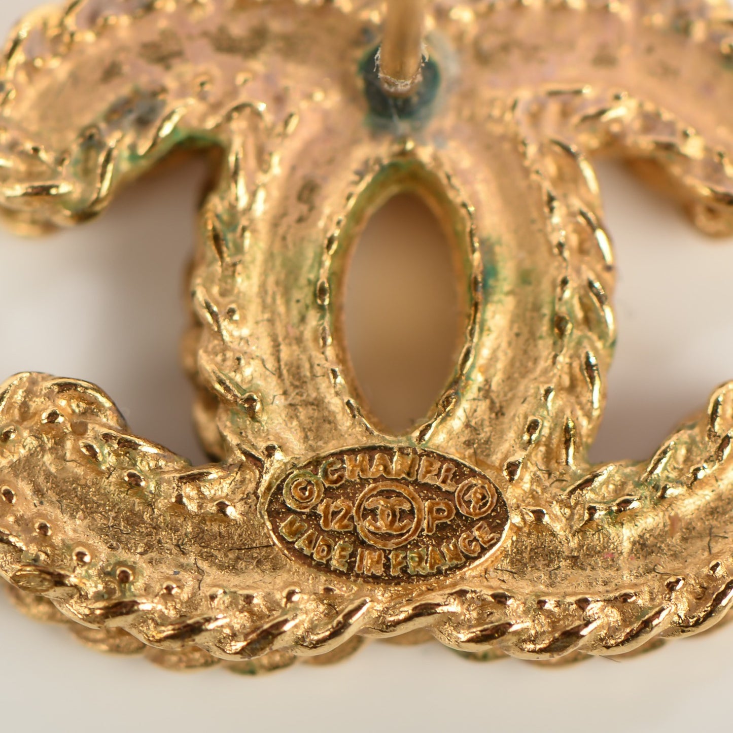 CC Earrings Gold