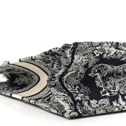 Christian Dior Canvas Embroidered Large Dioriviera Toile De Jouy Reverse Book Tote Blue 9 of 11
