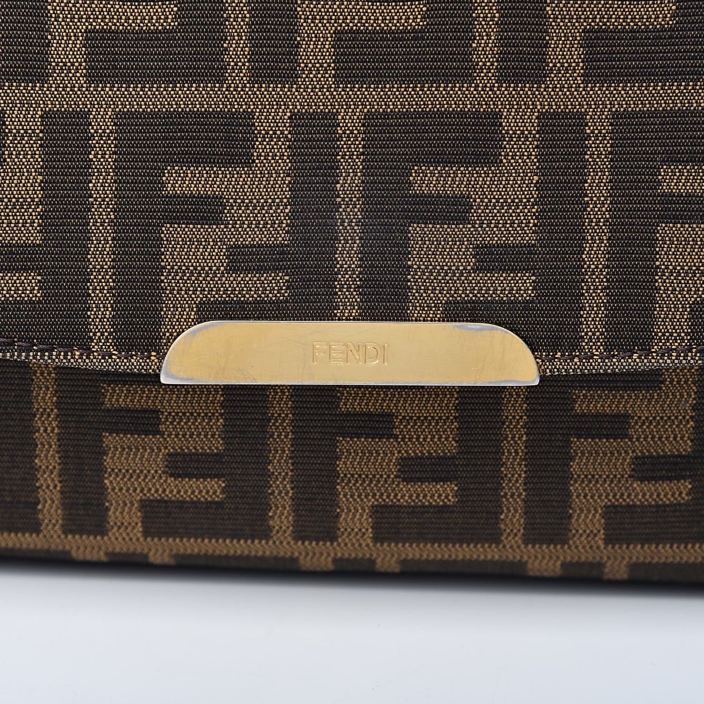 Zucca Vitello Artic Messenger Bag Tobacco Castagna