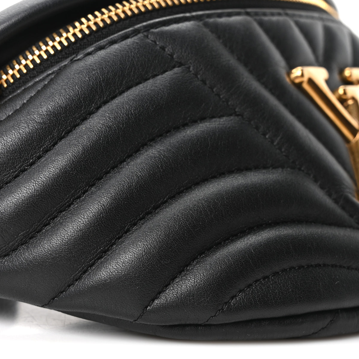 Calfskin Quilted New Wave Bumbag Black