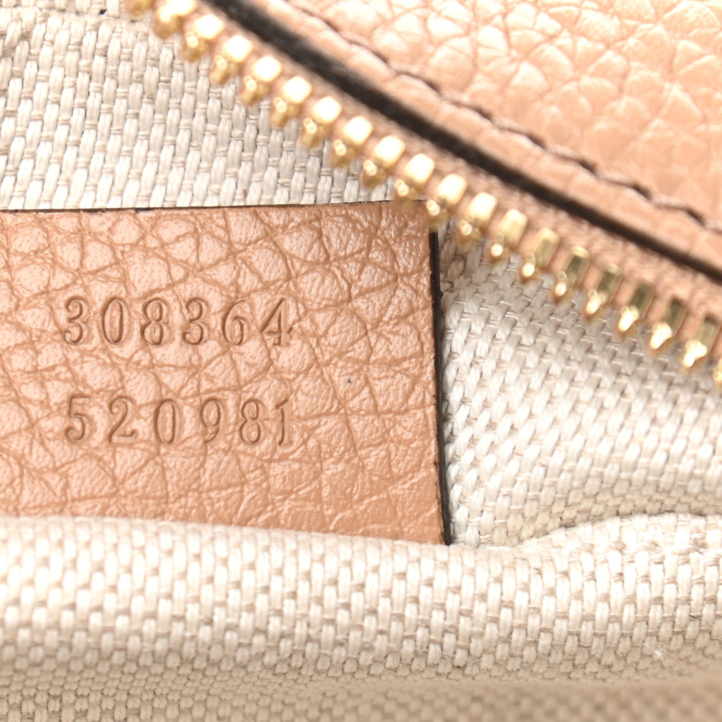 Pebbled Calfskin Small Soho Disco Bag Camelia