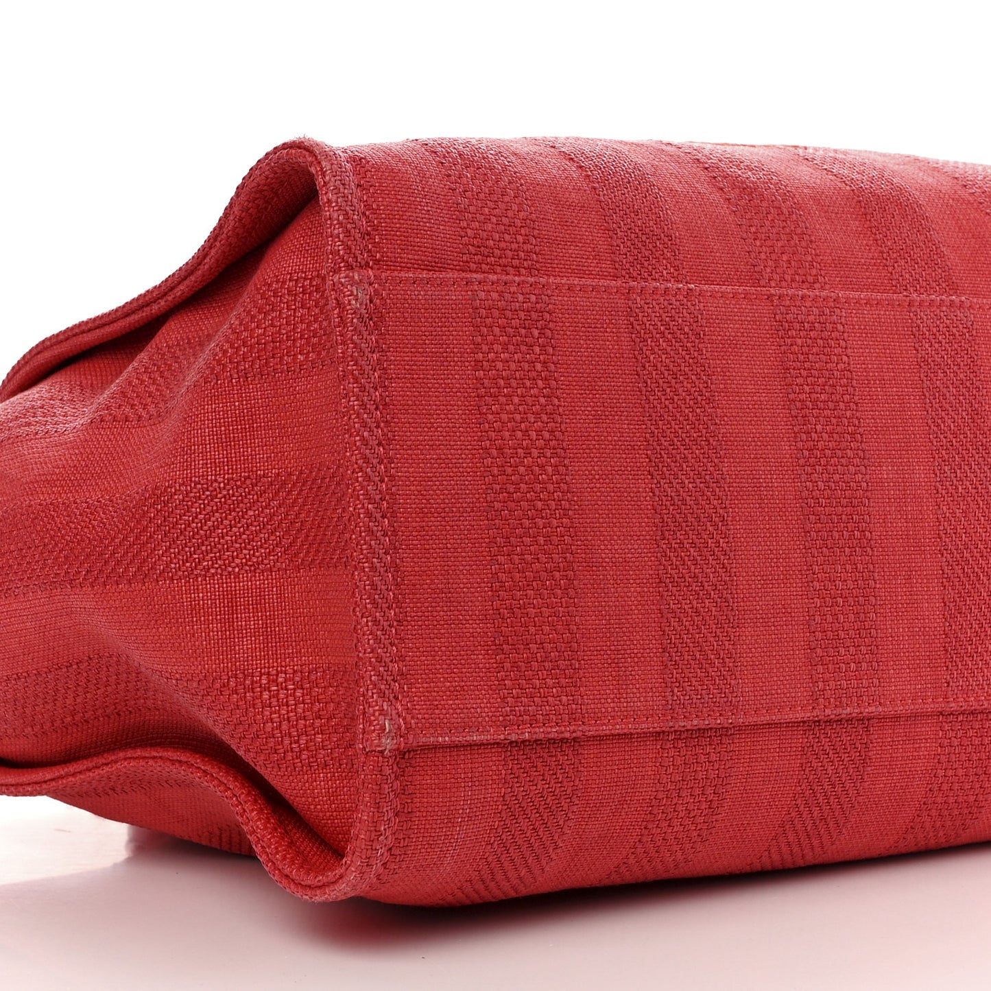 Straw Raffia Calfskin Striped Large Deauville Tote Red