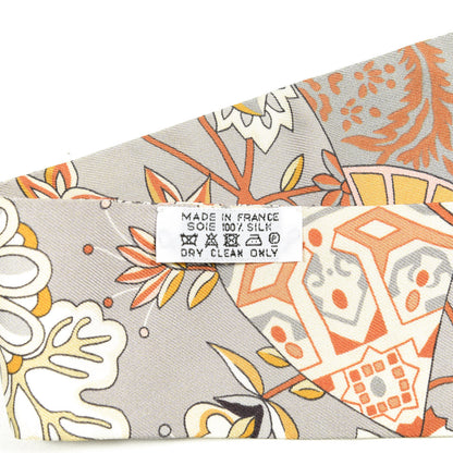 Hermes Silk Fleurs et Papillons de Tissus Twilly Gris Perle Brun Or 3 of 3