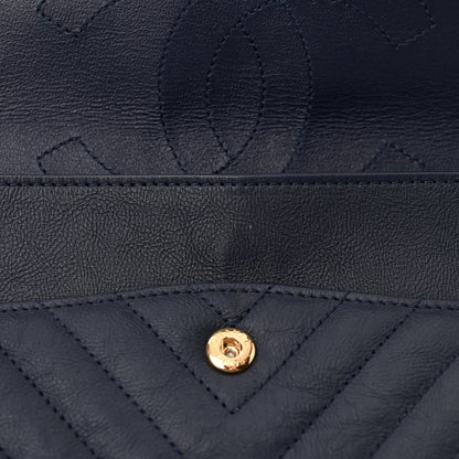 Chanel Crumpled Calfskin Chevron Quilted 2.55 Reissue 226 Navy Blue 15 of 15