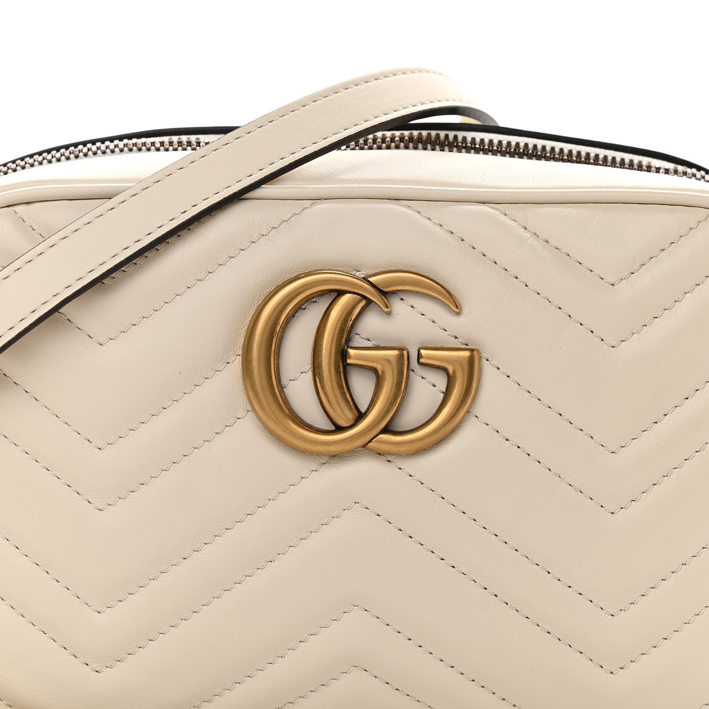 Calfskin Matelasse Small GG Marmont Chain Shoulder Bag White