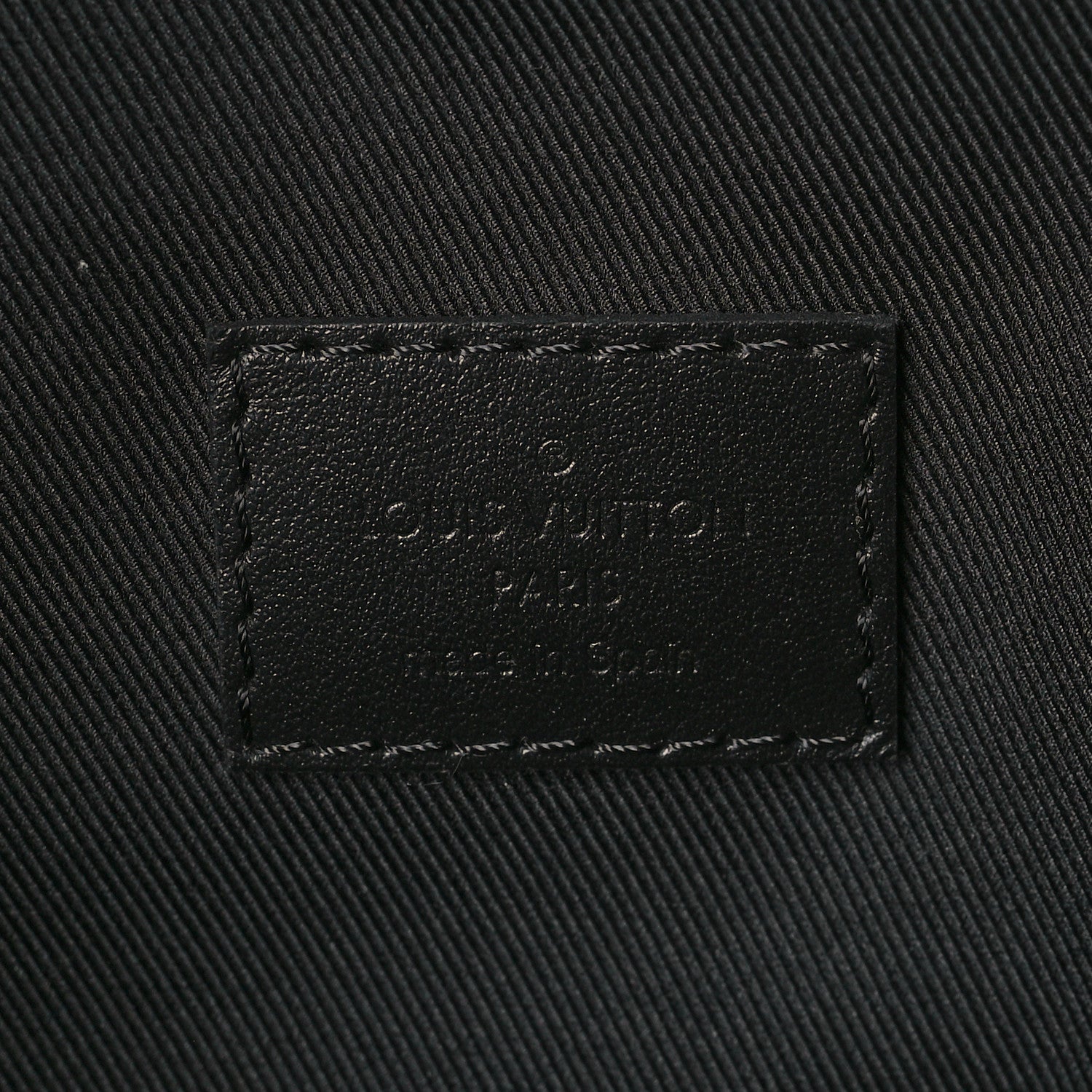 Louis Vuitton Monogram Eclipse Discovery Bumbag PM 6 of 8