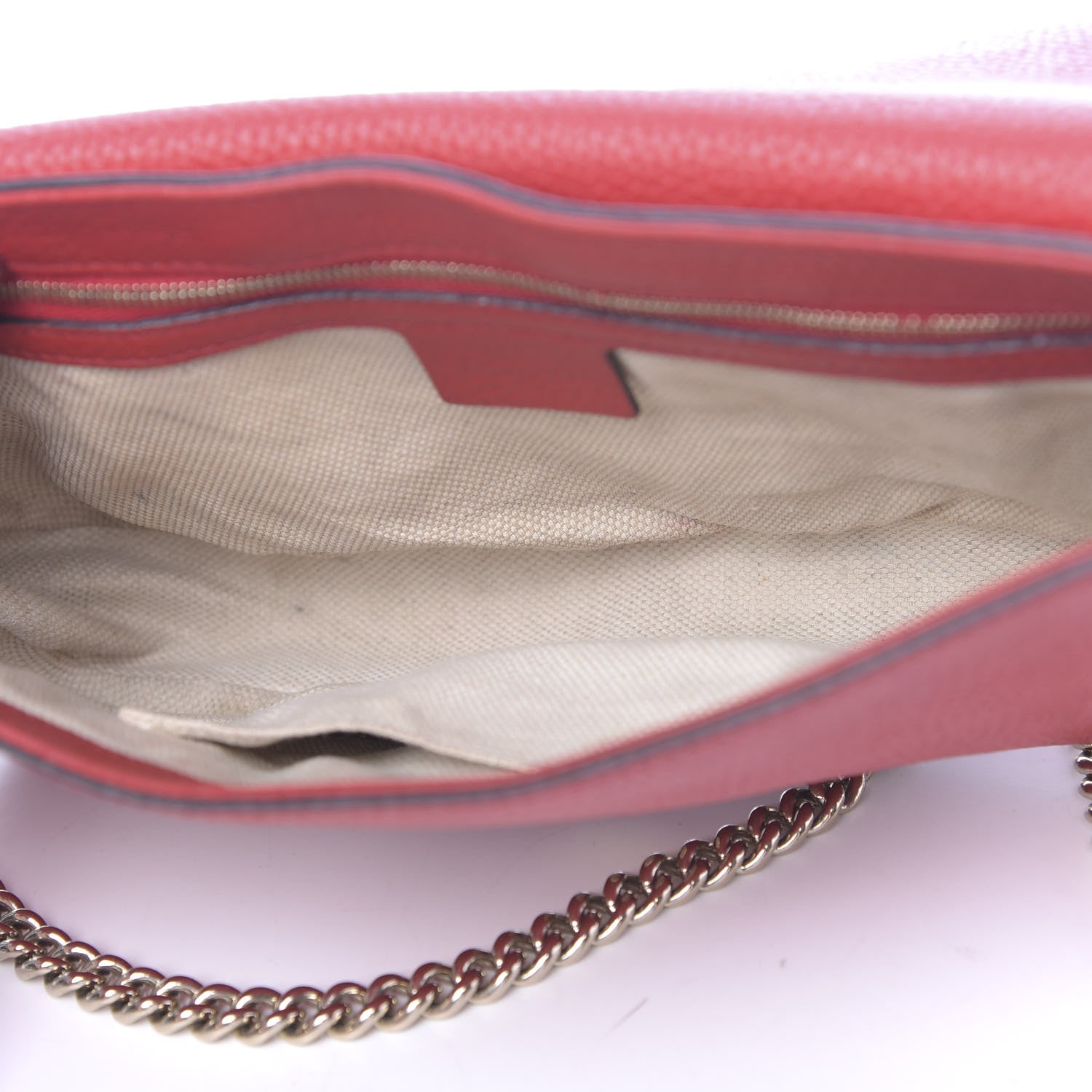 Gucci Pebbled Calfskin Medium Soho Flap Crossbody Vibrant Red 5 of 10