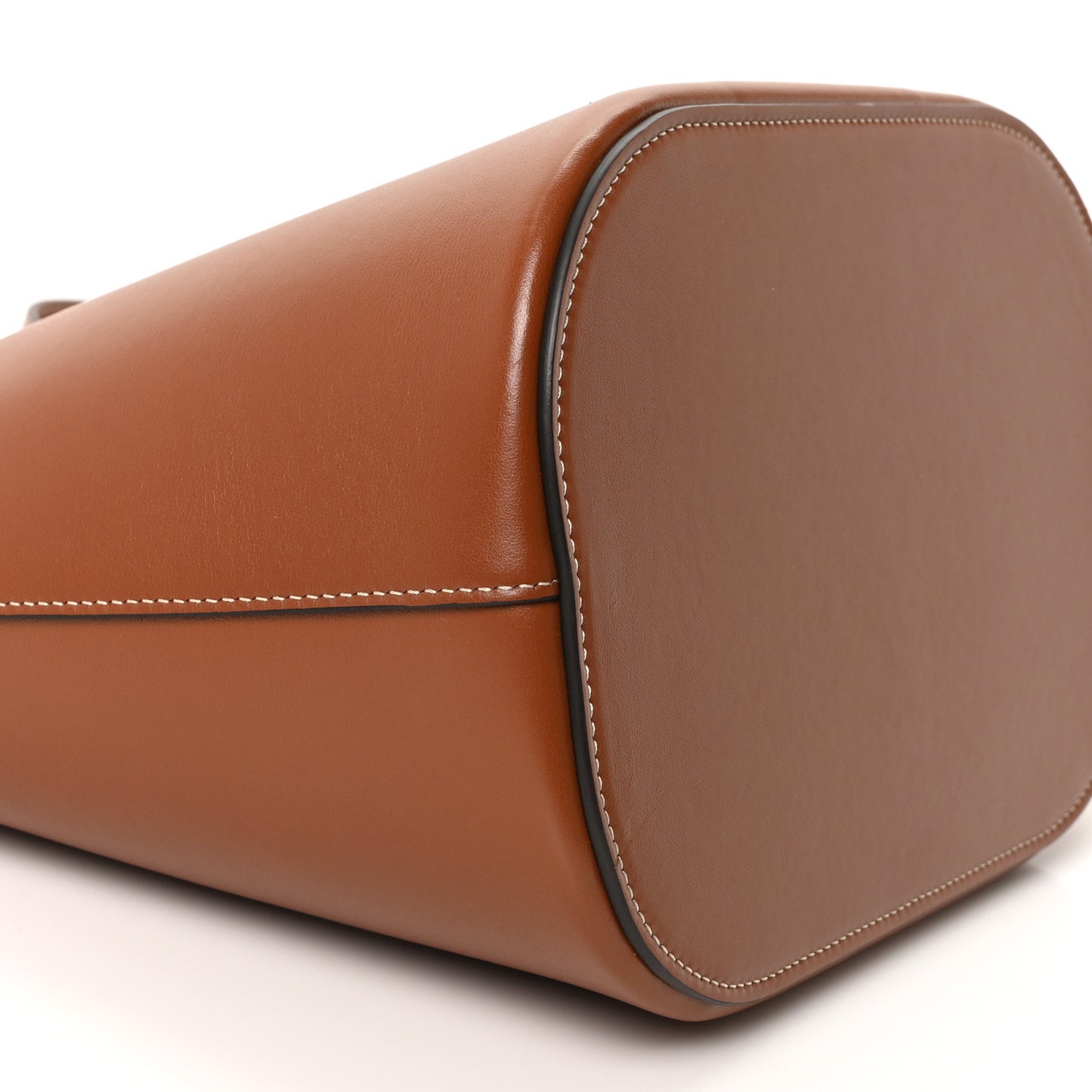 Smooth Calfskin Triomphe Medium Louise Bag Tan