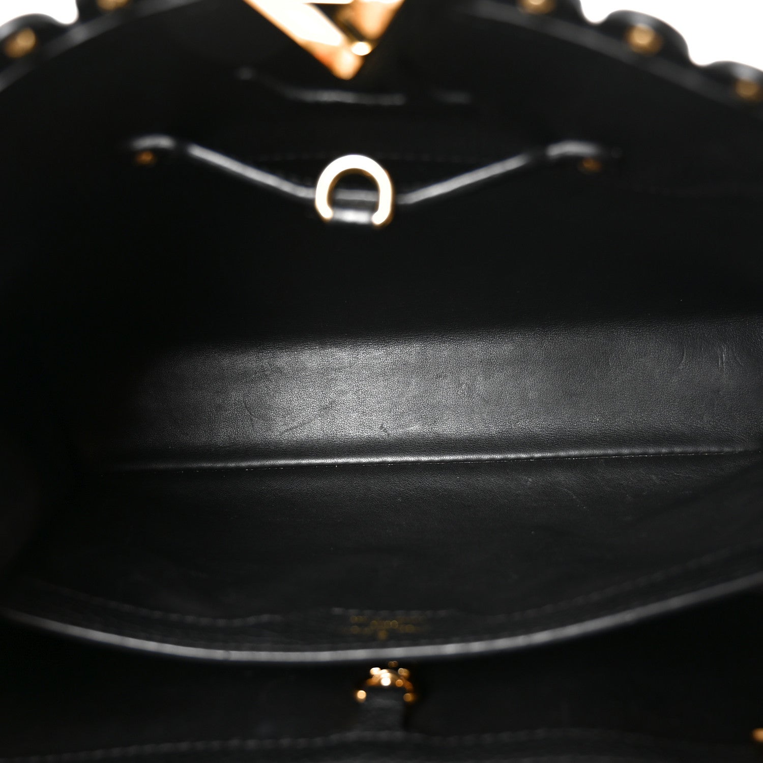 Louis Vuitton Taurillon Studded Capucines PM Black 5 of 9
