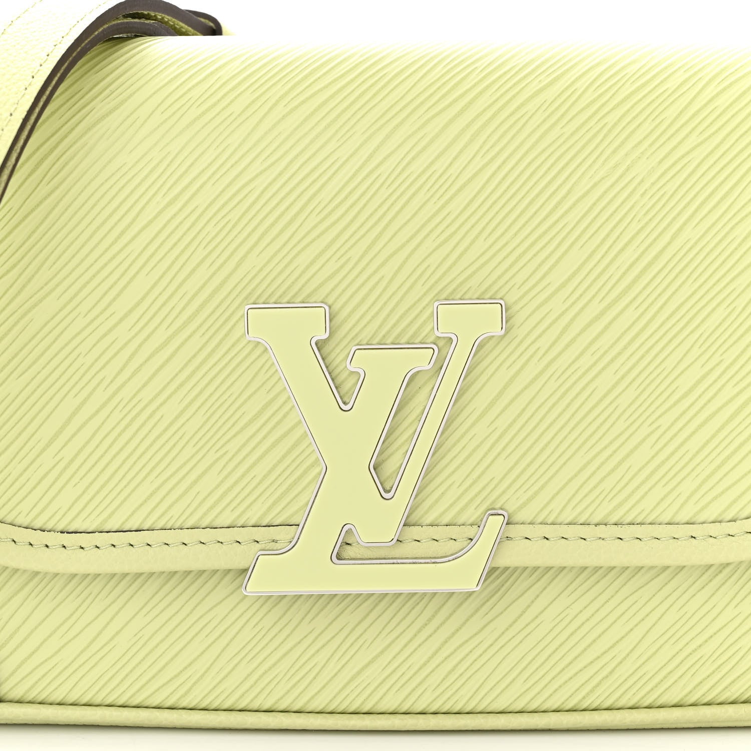 Louis Vuitton Epi Buci Crossbody Light Green 7 of 9
