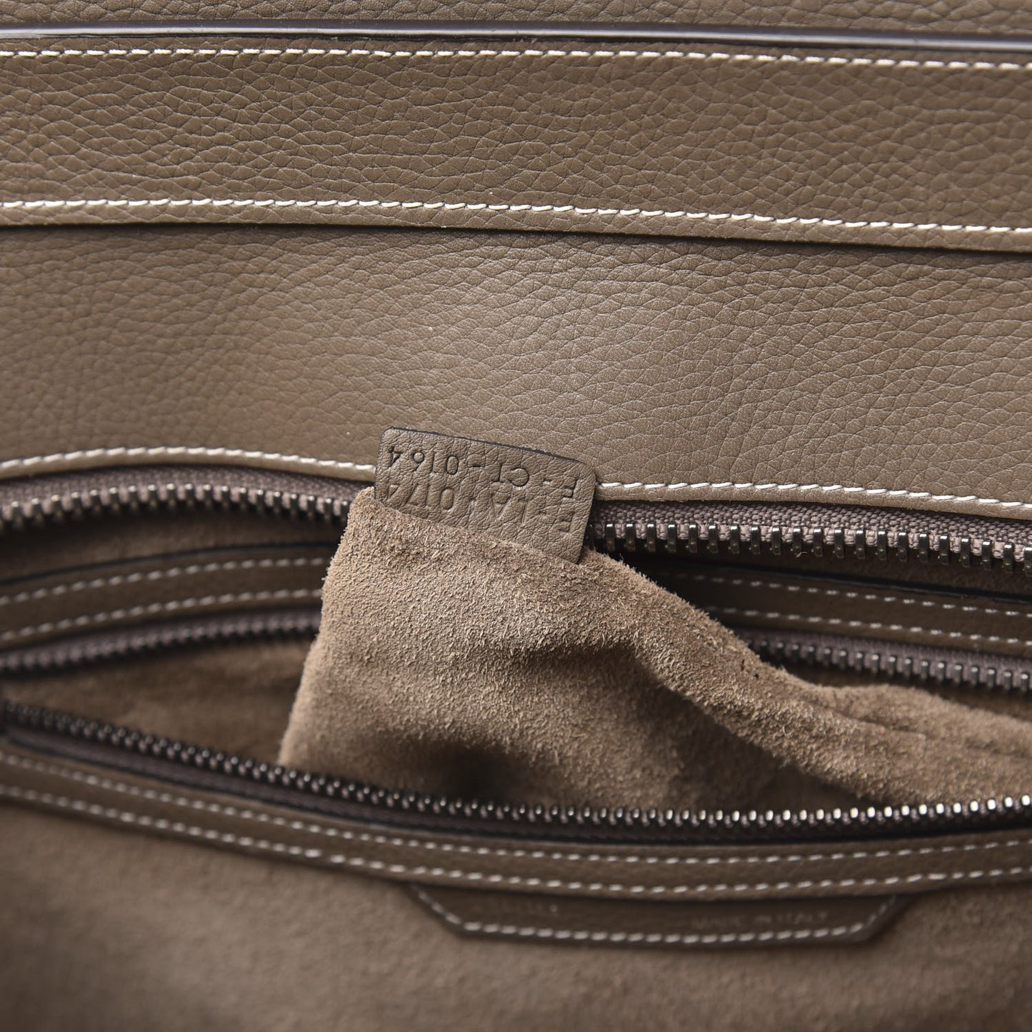 Drummed Calfskin Mini Luggage Souris