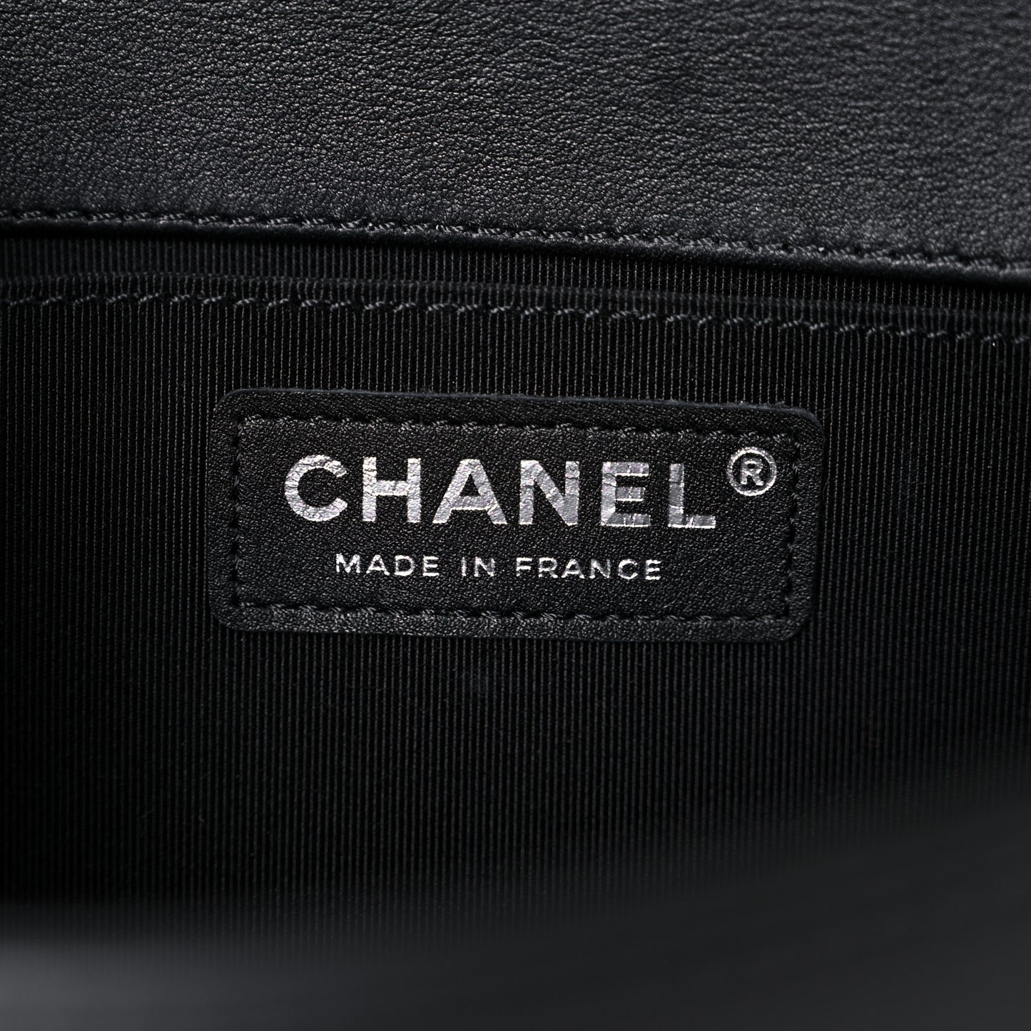 Calfskin Quilted Medium Boy Flap So Black