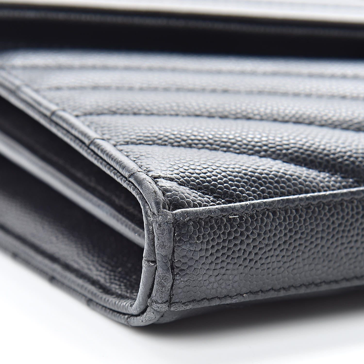 Saint Laurent Grain De Poudre Matelasse Chevron Monogram Chain Wallet Black 9 of 12