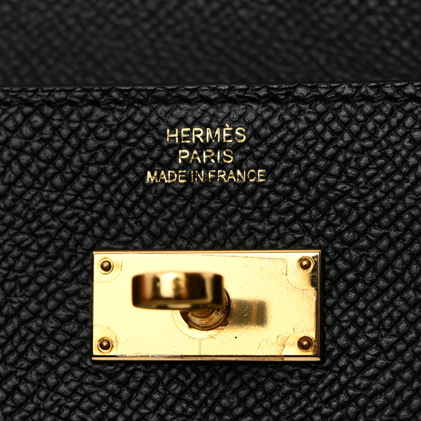 Epsom Kelly Longue Wallet Black