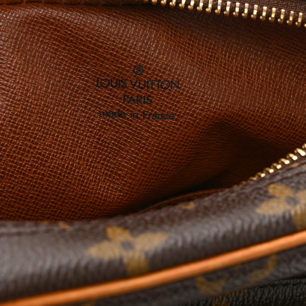 Monogram Amazone