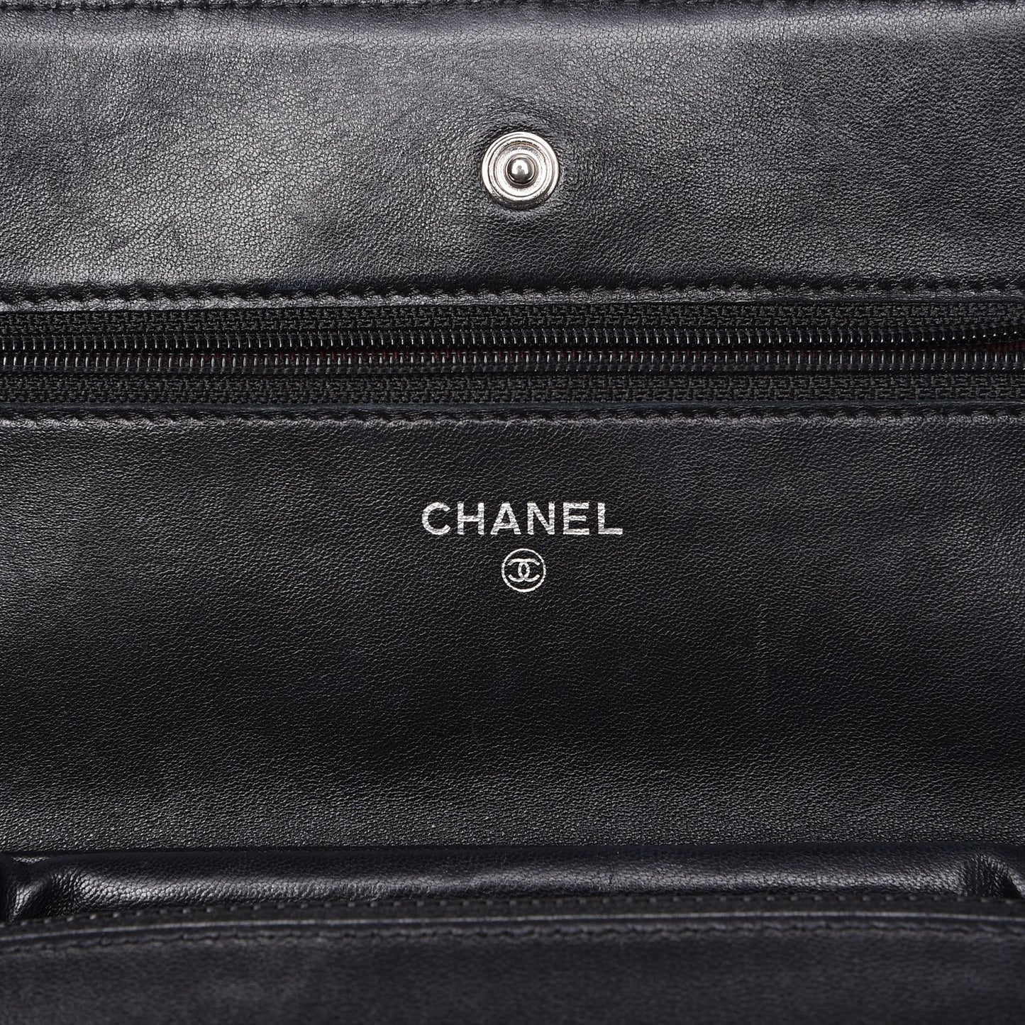 Lambskin Quilted Wallet On Chain WOC Black
