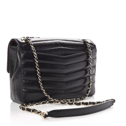 Chanel Shiny Lambskin Chevron Quilted Miroir Black 3 of 10