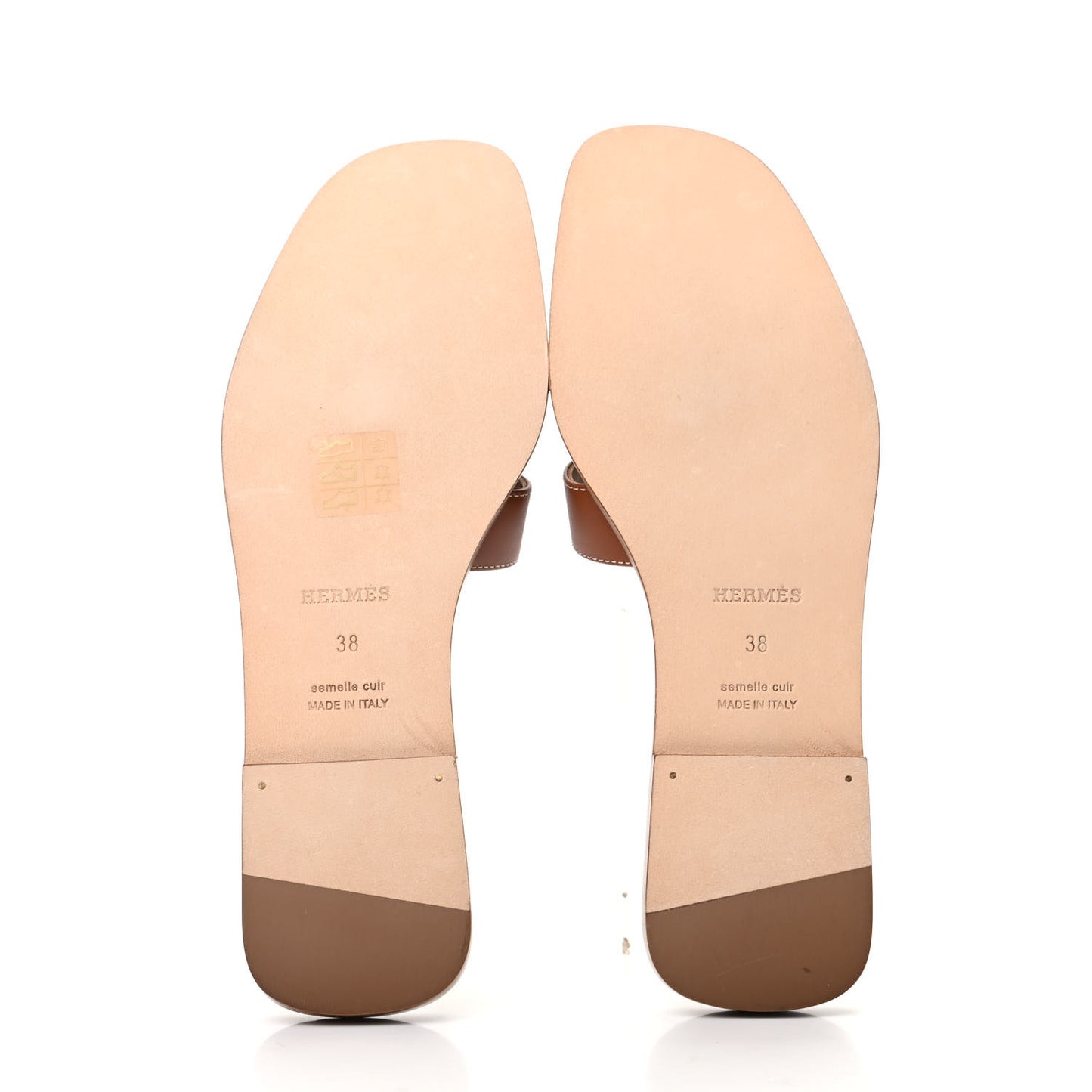 Box Calfskin Oran Sandals 38 Gold