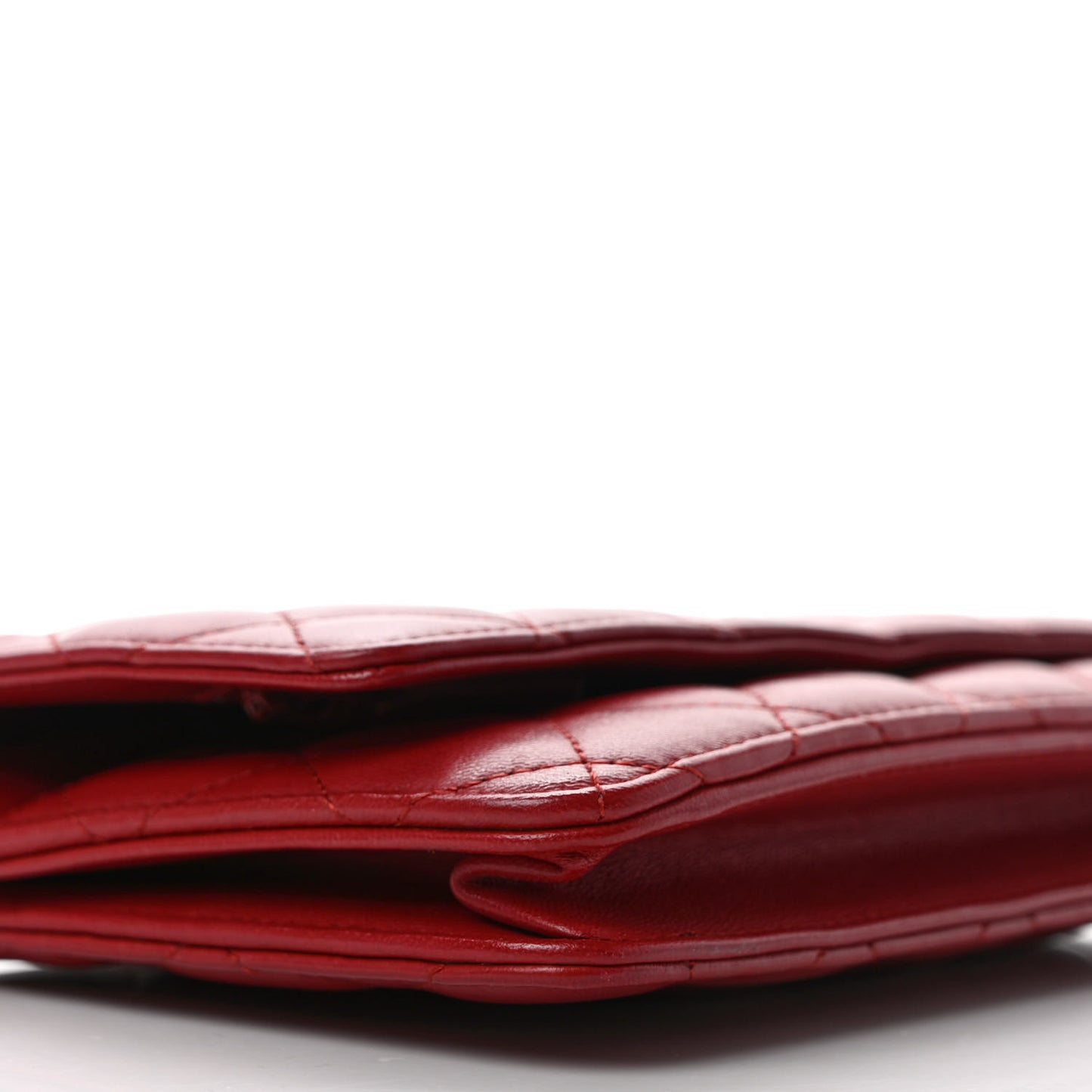 Lambskin Quilted Wallet On Chain WOC Red