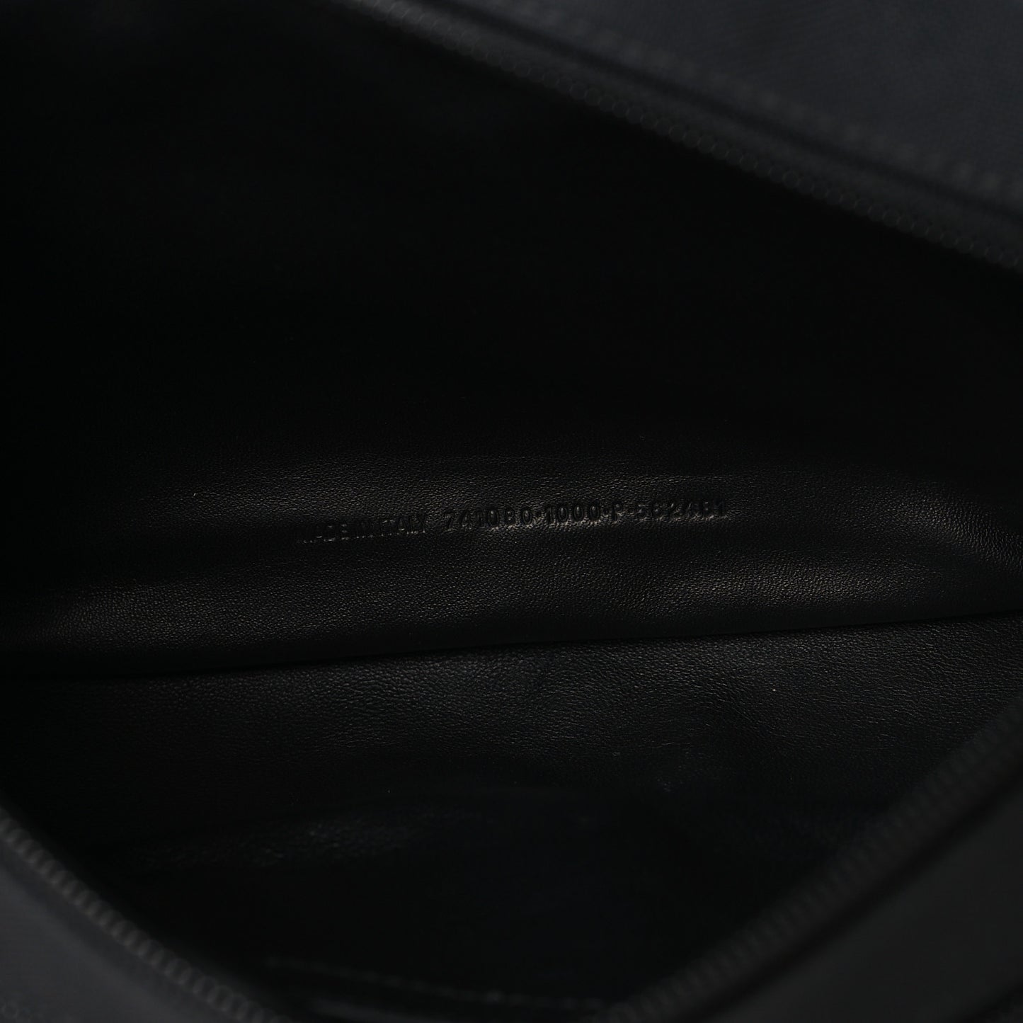 Recycled Sport Nylon Chain Logo Medium Raver Bag Black
