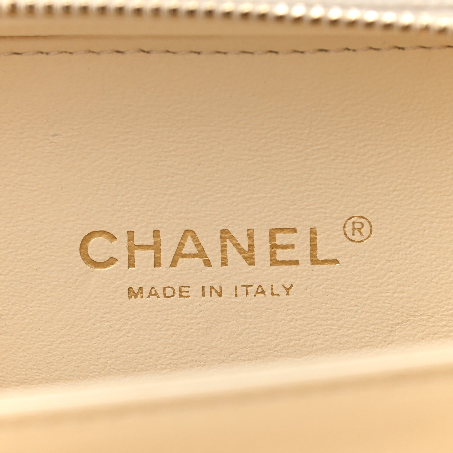 Chanel Caviar Quilted Small CC Filigree Vanity Case White 6 of 11