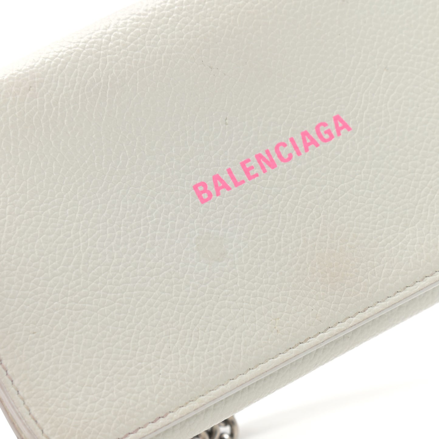 Grained Calfskin Logo Cash Phone Holder Wallet On Chain White Fluo Pink