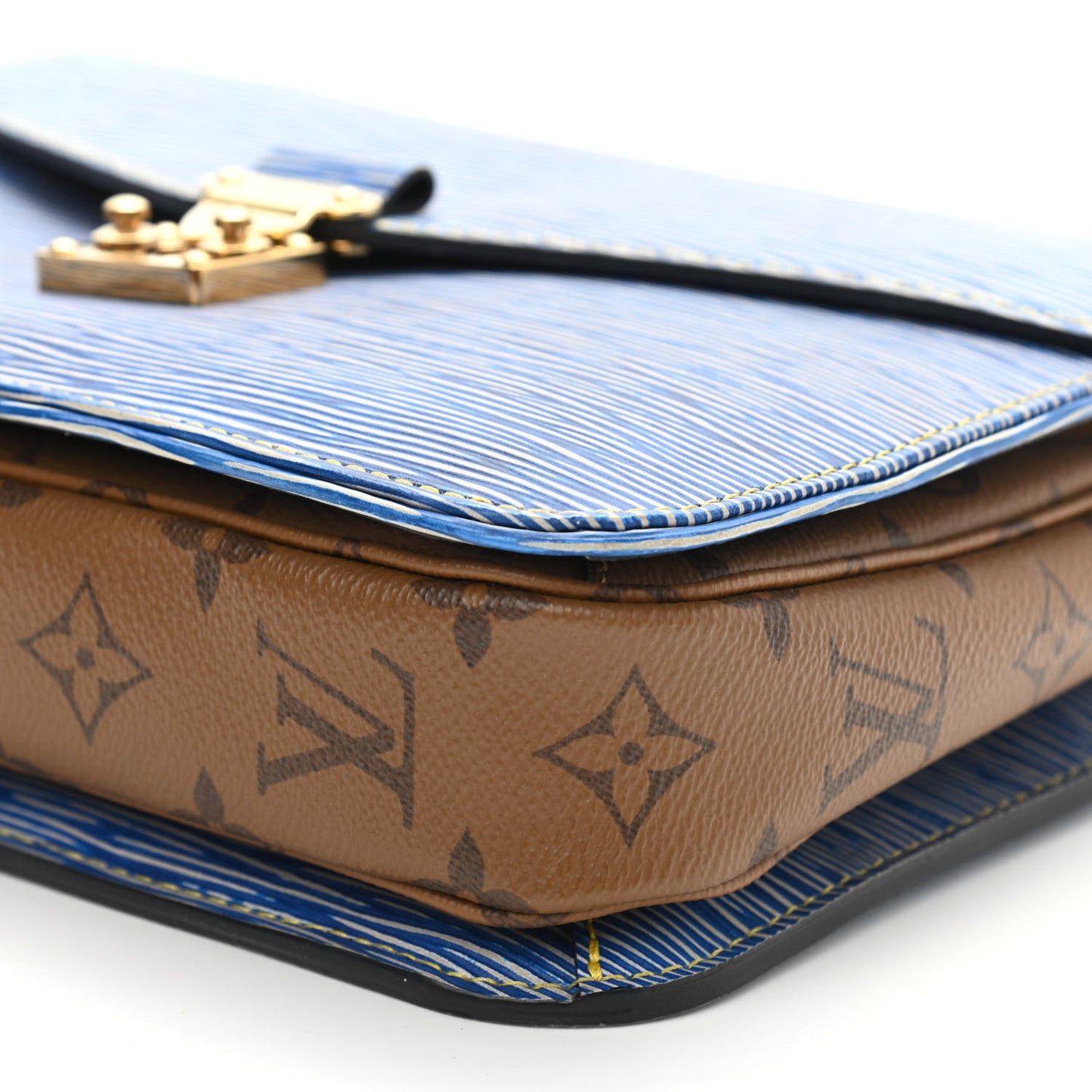 Epi Reverse Monogram Pochette Metis Denim Light