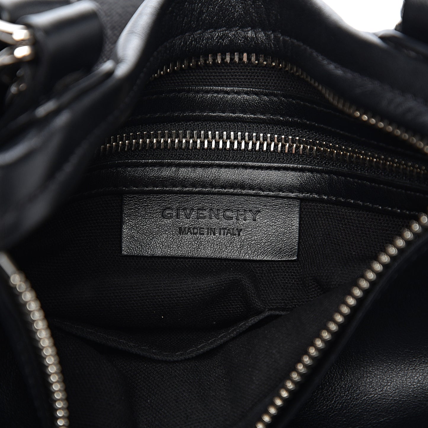 Calfskin Medium Pandora Logo Strap Black