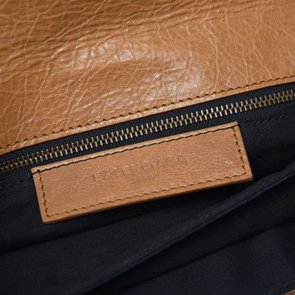 Balenciaga Agneau Classic Hardware City Clutch Cumin 6 of 8