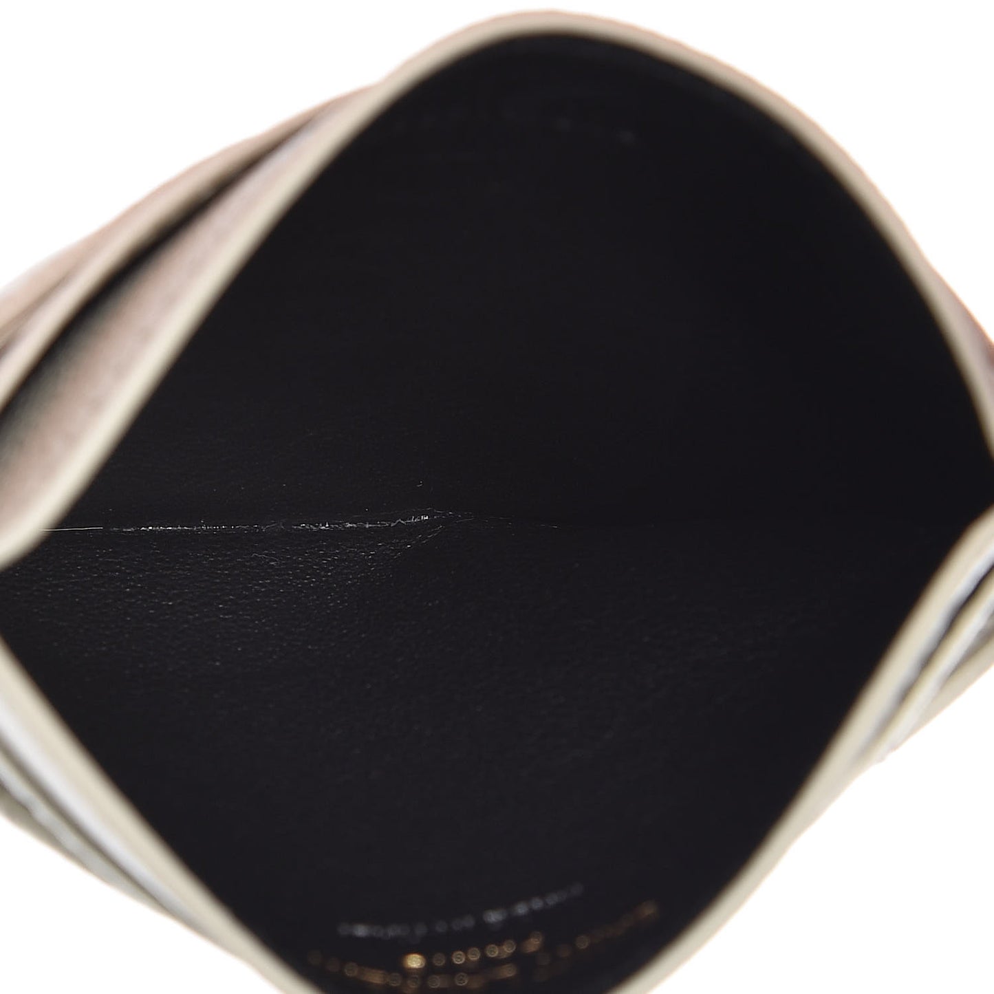 Grain De Poudre Matelasse Chevron Card Case Crema Soft