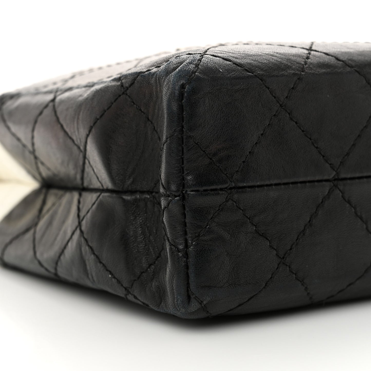 Lambskin Quilted Bi-Color Drawstring Shoulder Bag Black White
